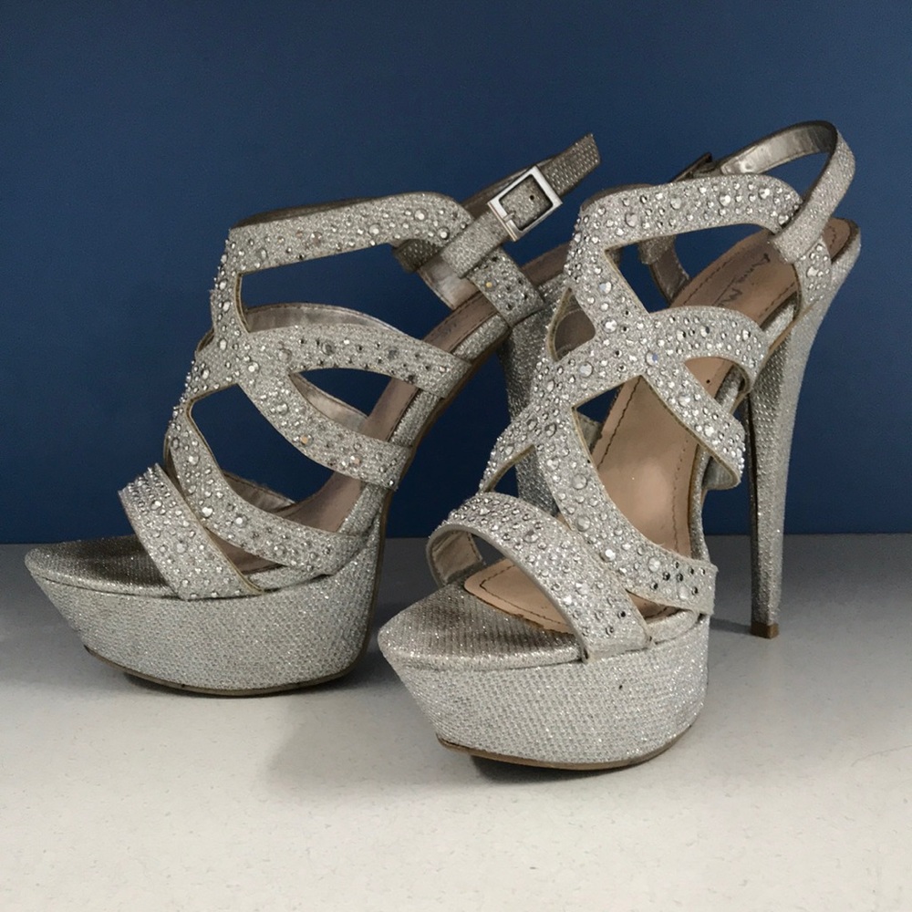 Sliver heels